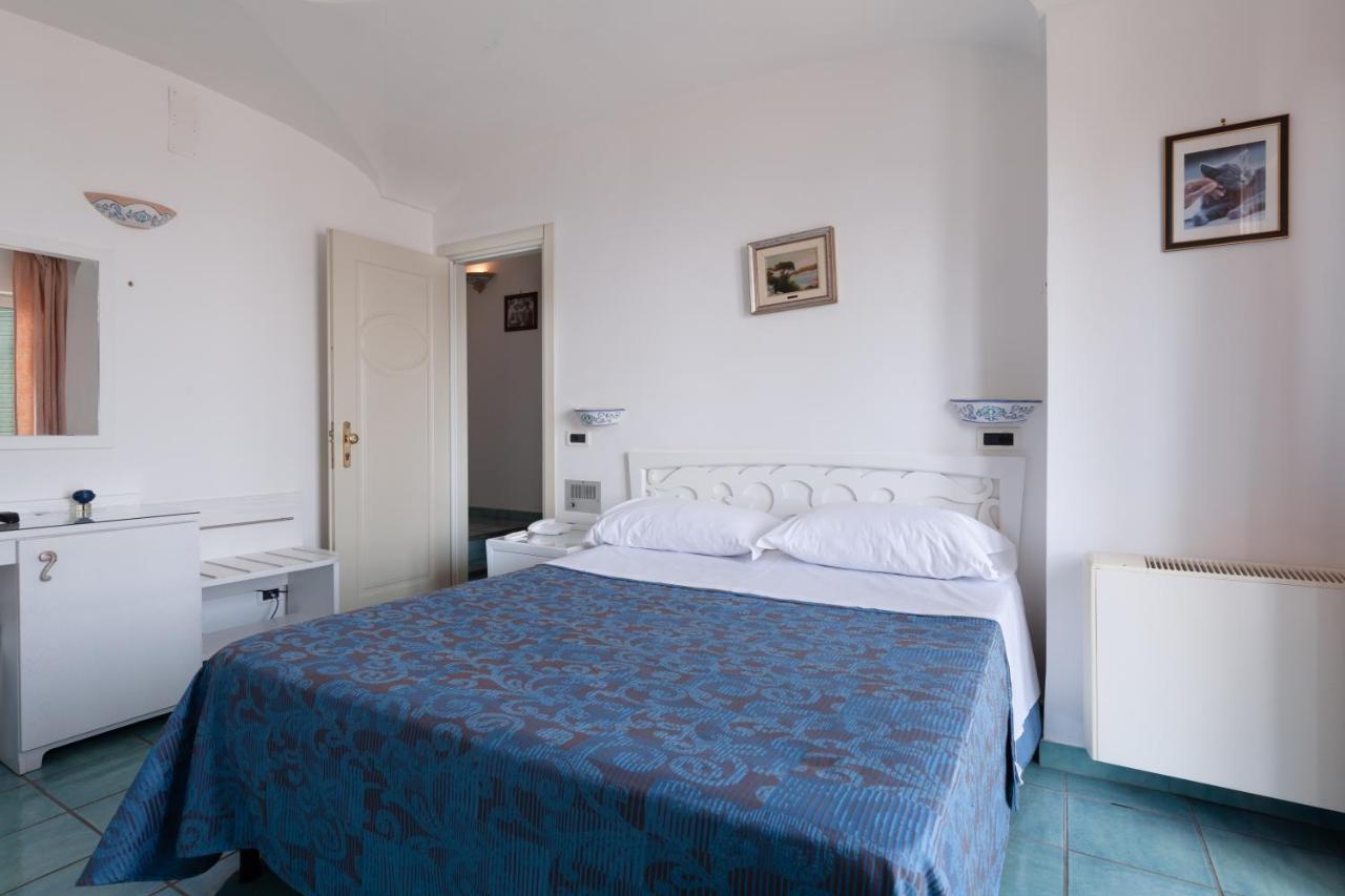 Hotel Don Felipe Іскія Екстер'єр фото
