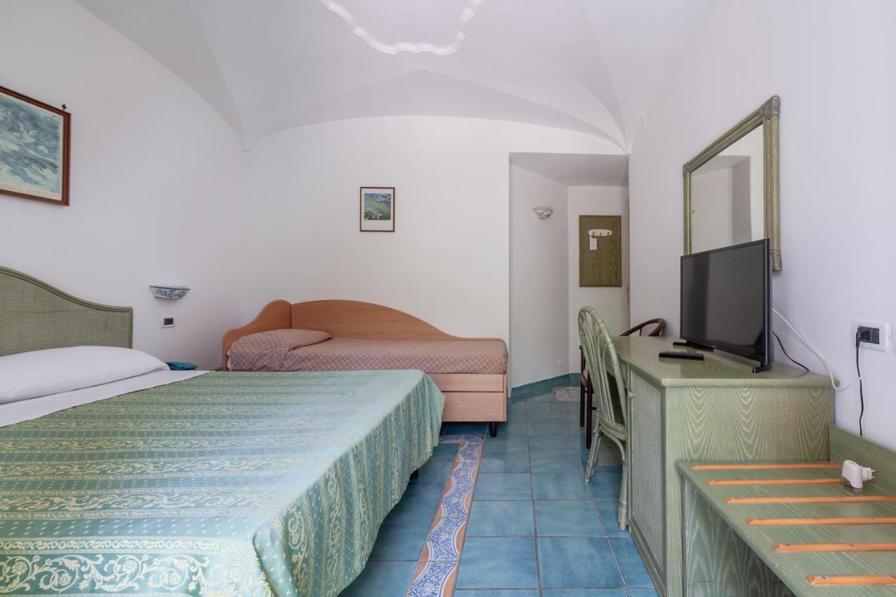 Hotel Don Felipe Іскія Екстер'єр фото